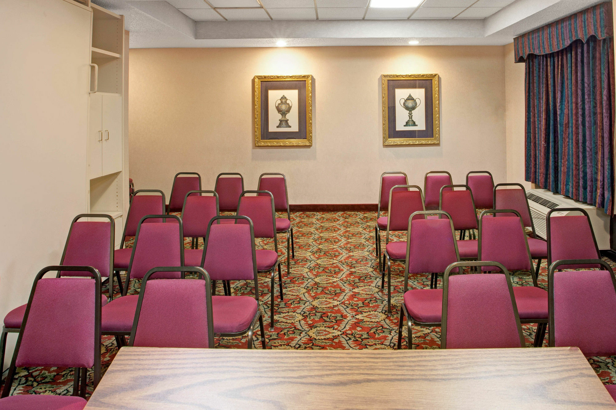 Готель Ramada By Wyndham Pearl/Jackson Airport Екстер'єр фото